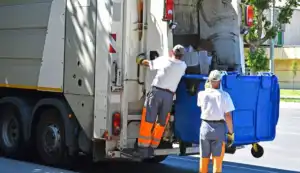 Yvelines : un Ã©boueur meurt Ã©crasÃ© par un camion-benne