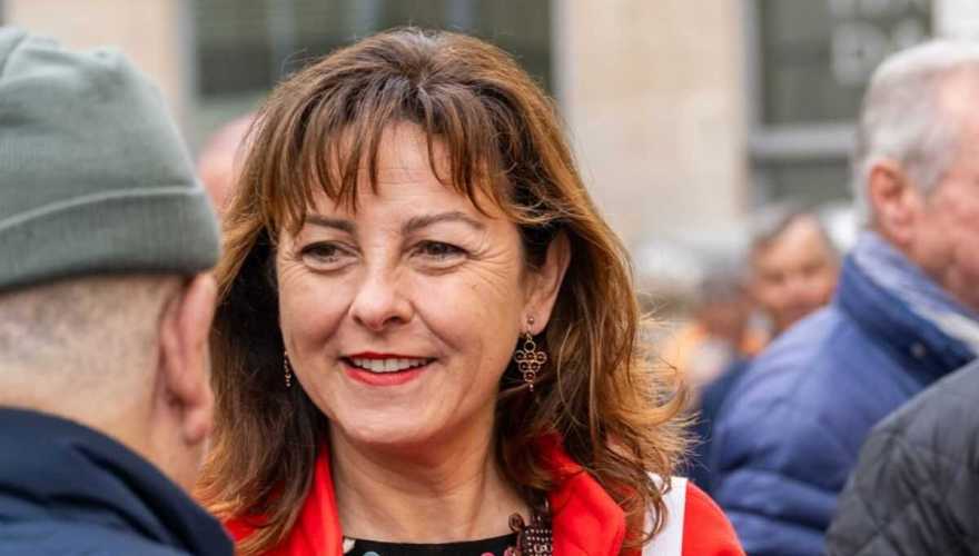 Carole Delga en première ligne pour sauver les emplois chez Perrier